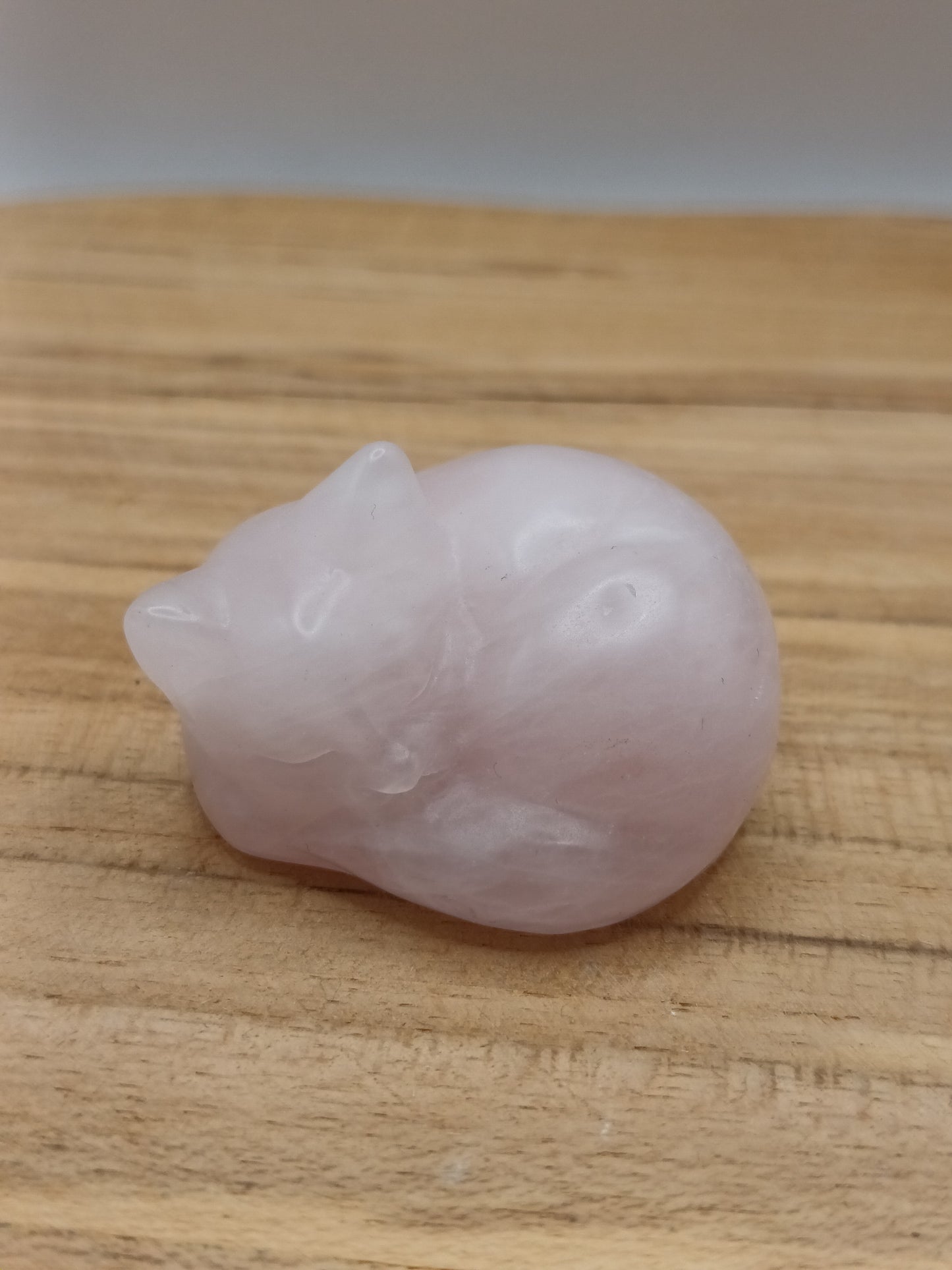 Figurine chat en quartz rose