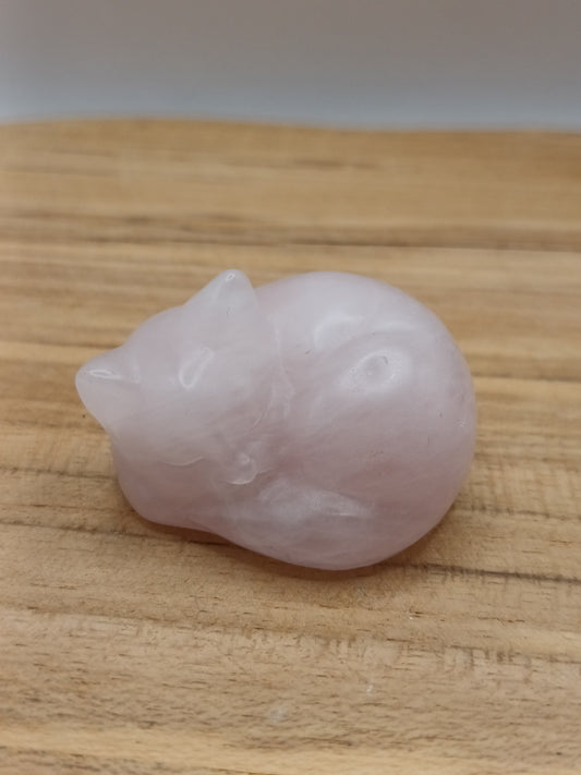 Figurine chat en quartz rose