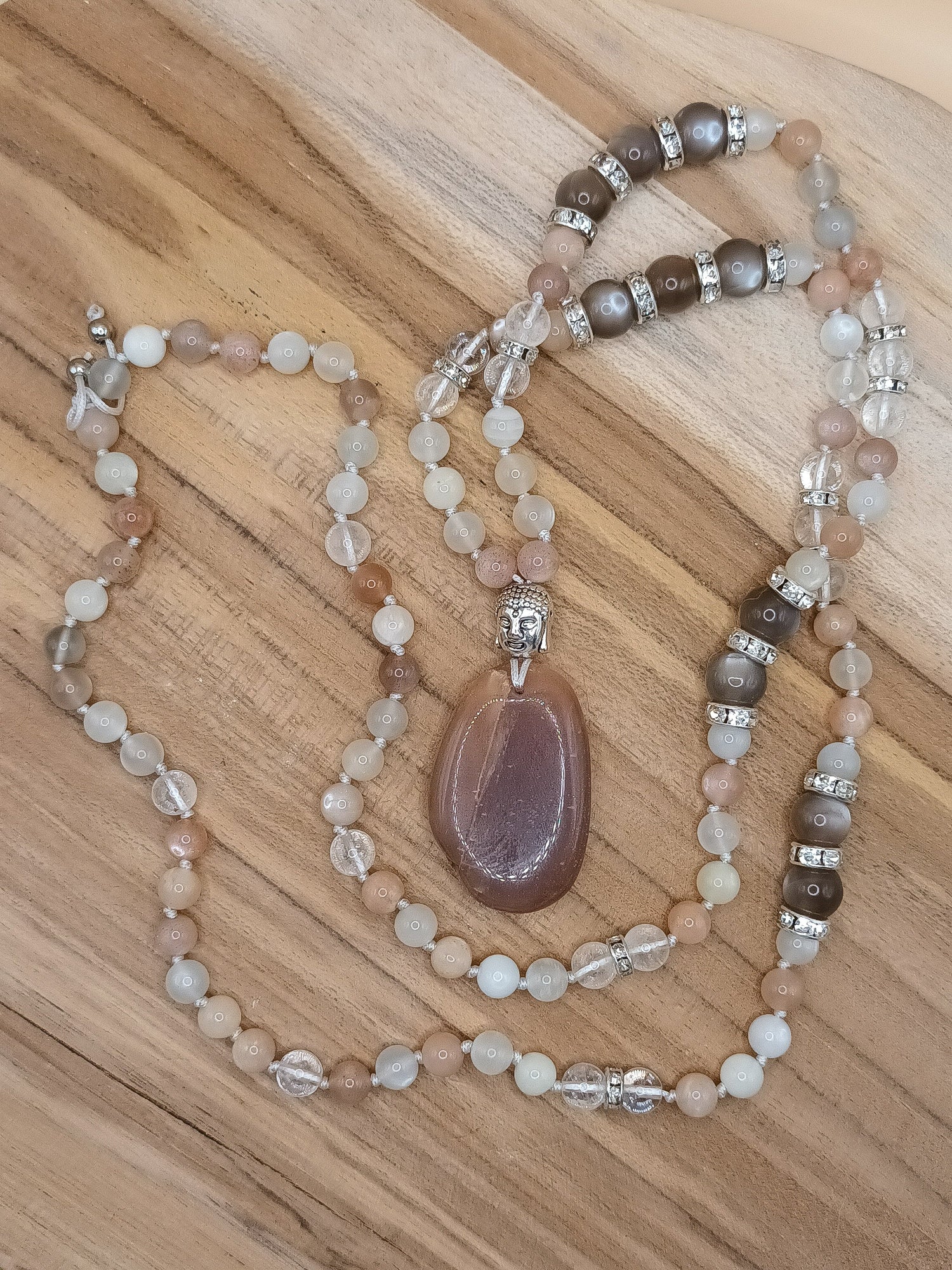 Bijoux en pierres naturelles